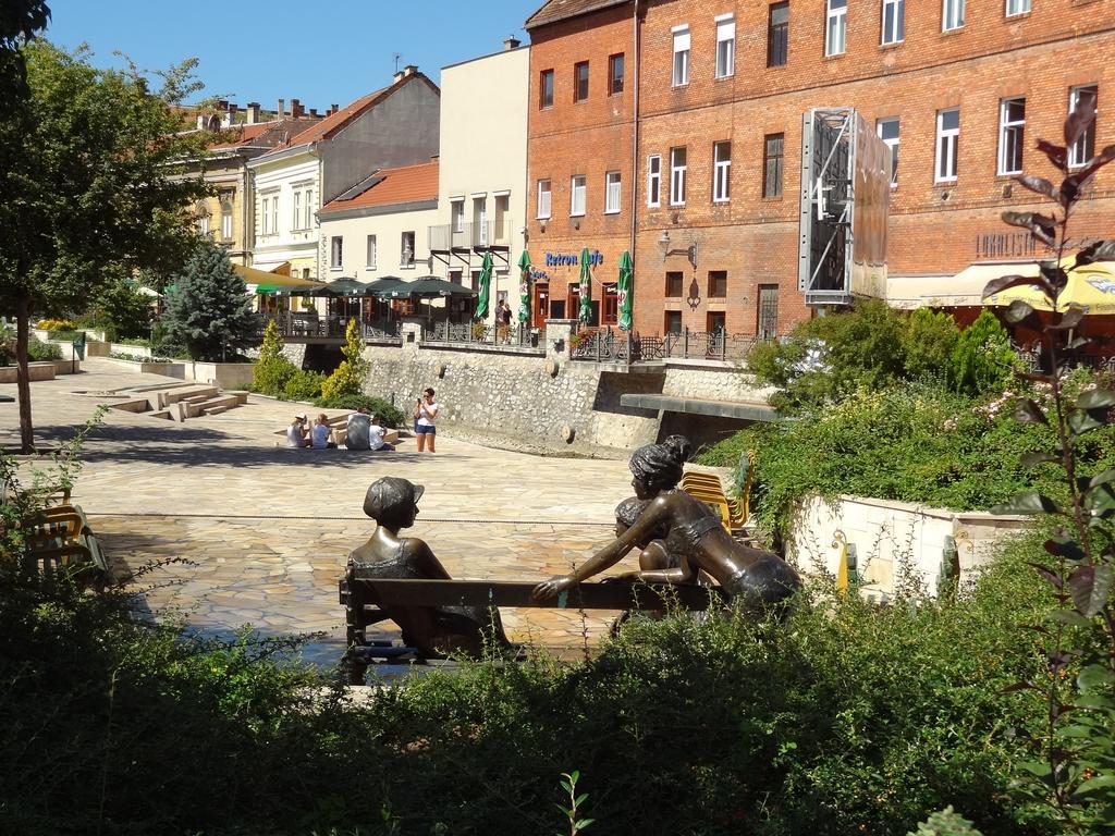 Dia Apartman Miszkolc Zewnętrze zdjęcie