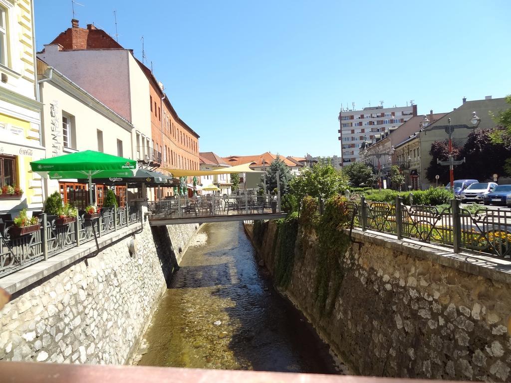 Dia Apartman Miszkolc Zewnętrze zdjęcie